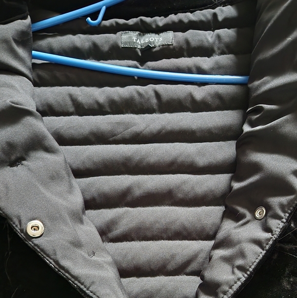 Talbots Quilted Down Filled plush Velvet Puffer Jacket Classy Holidays Black 10 - Picture 6 of 8